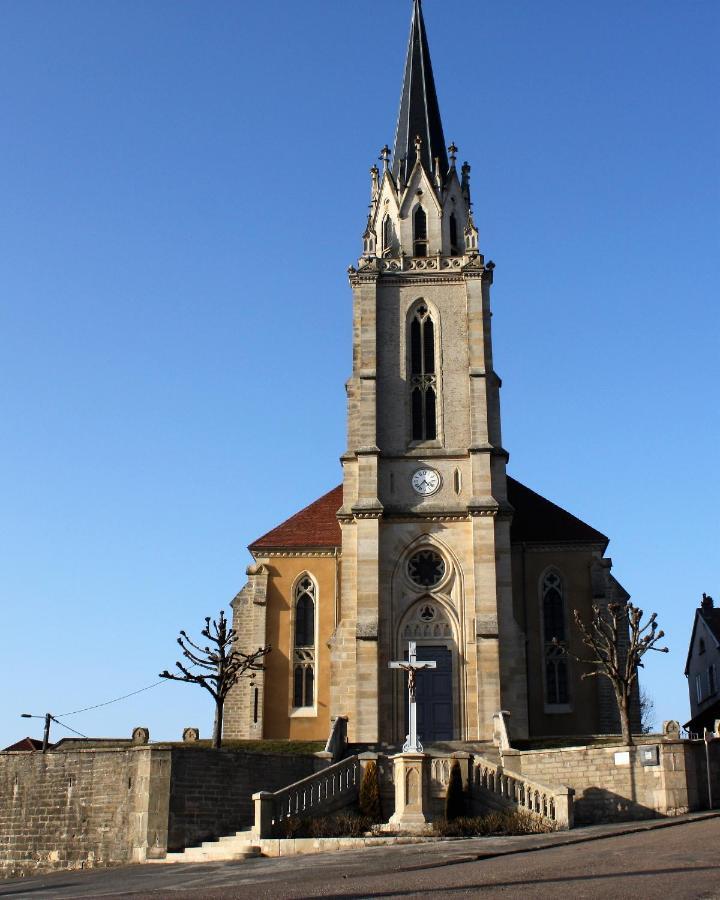 Le Vieux Presbytere Confracourt 外观 照片