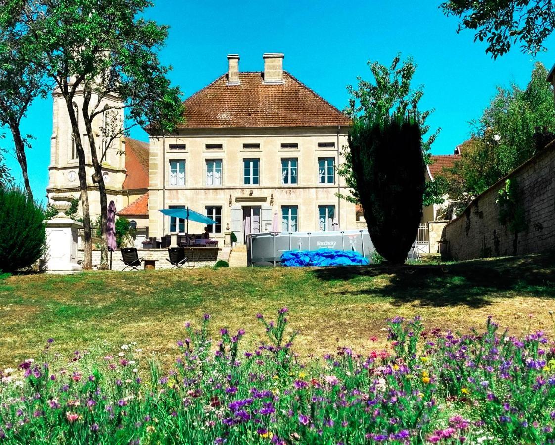 Le Vieux Presbytere Confracourt 外观 照片